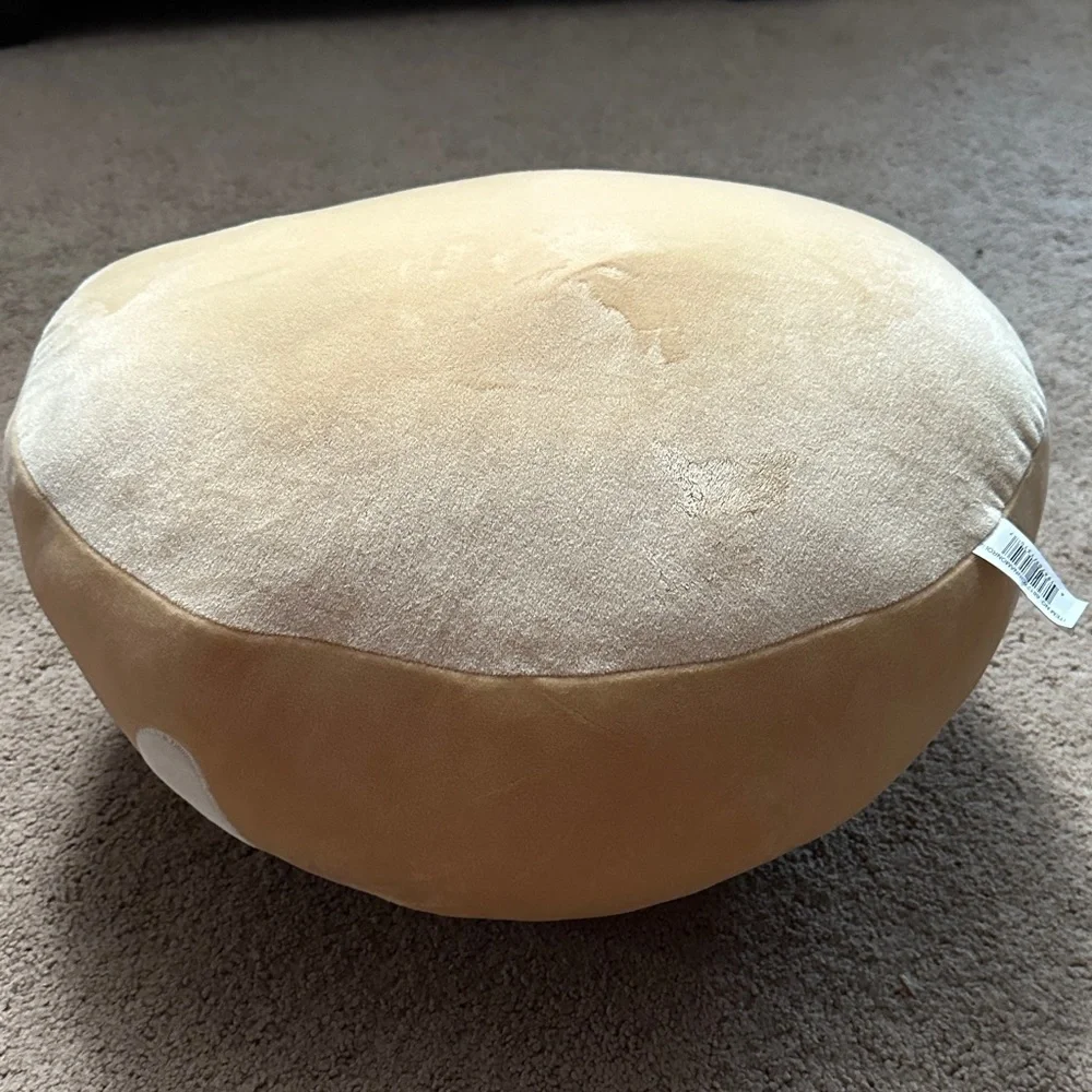 Smiling Cream Pillow with Swirl Design (Cinnamon Roll)